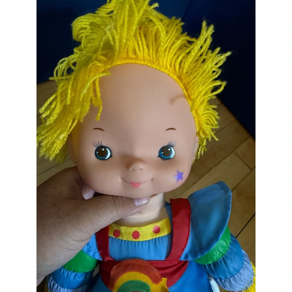 Rainbow Brite 19 Inch Plush Doll Hallmark Licensing Yellow Yarn Hair Vinyl Face